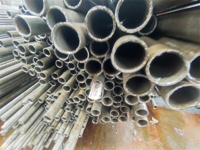 巴彦淖尔大口径精密无缝钢管