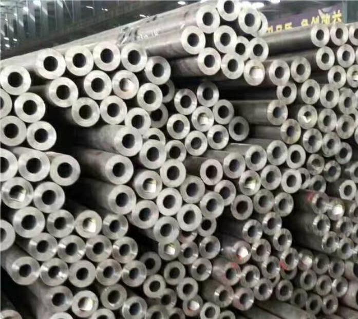 巴彦淖尔GB8162结构用无缝钢管