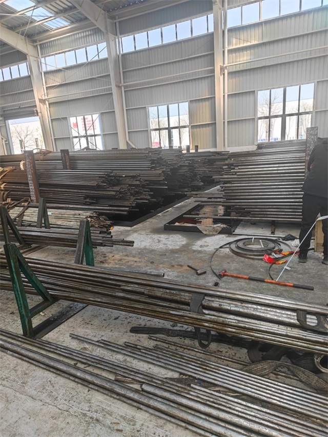 巴彦淖尔小口径精密无缝钢管价格