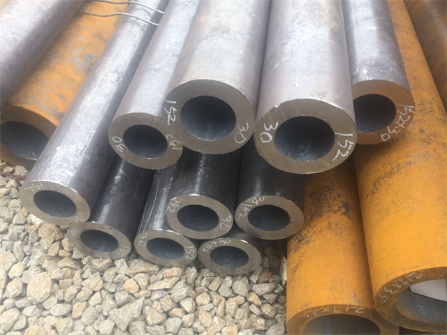 巴彦淖尔厚壁无缝钢管多少钱一根